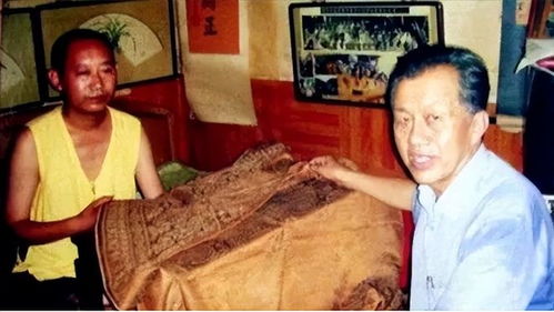 男子倒卖裹尸布，揭秘为何裹尸布能保存千年之谜